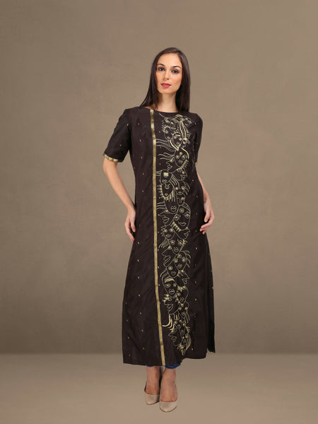 Serenity in Silk: Hand-Embroidered Banarasi Kurta