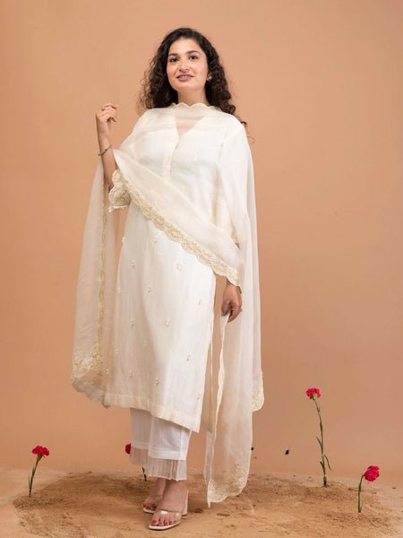 Pearl Embellished Kurta and Dupatta Set With Lace Detailed Pants